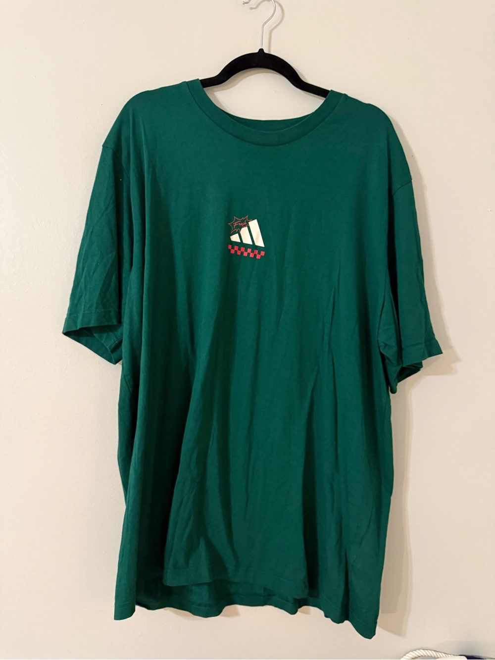 adidas Three Slice Life Pizza Graphic T-Shirt Green Men's 2XL XXL